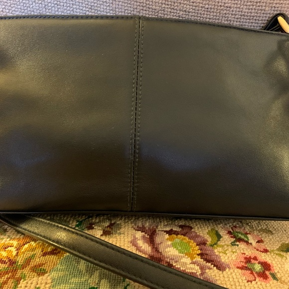 Etienne Aigner π Dark Blue Soft Leather Handbag πwith Adjustable Handel - Picture 6 of 8